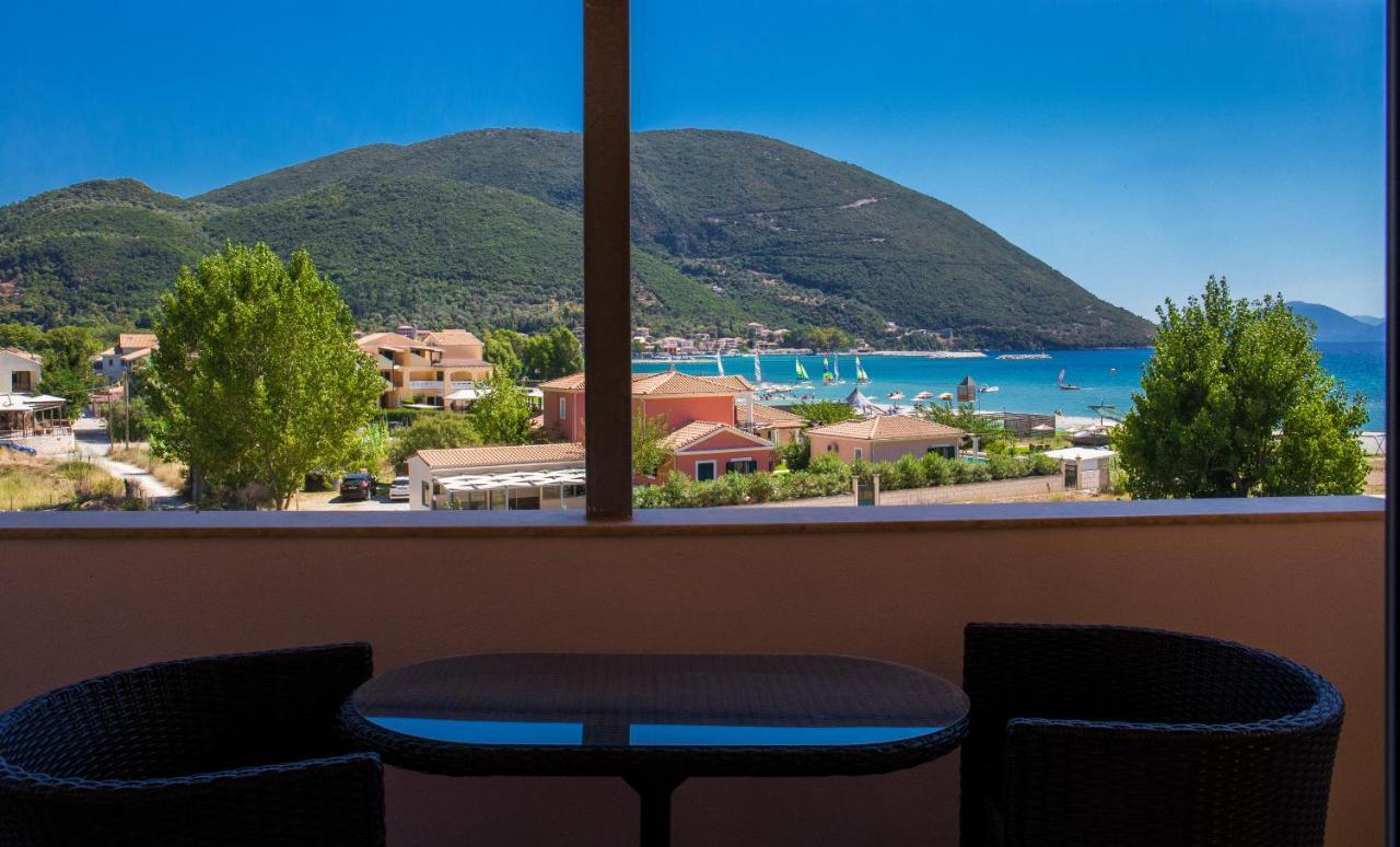 Hotel Odeon Vasiliki  Bagian luar foto