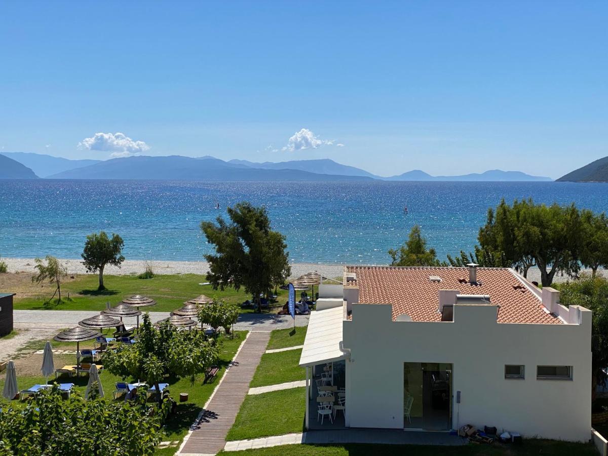 Hotel Odeon Vasiliki  Bagian luar foto
