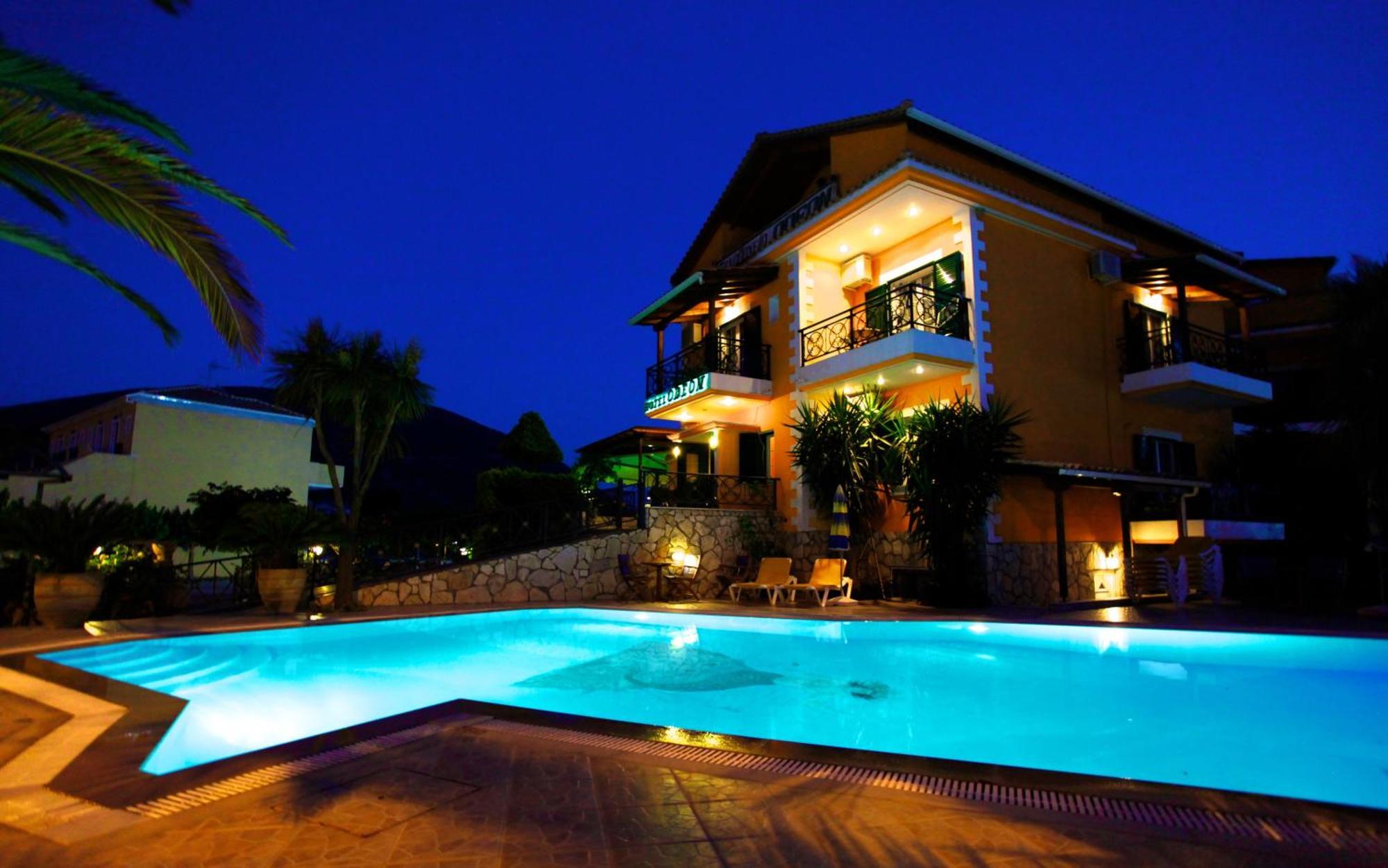 Hotel Odeon Vasiliki  Bagian luar foto