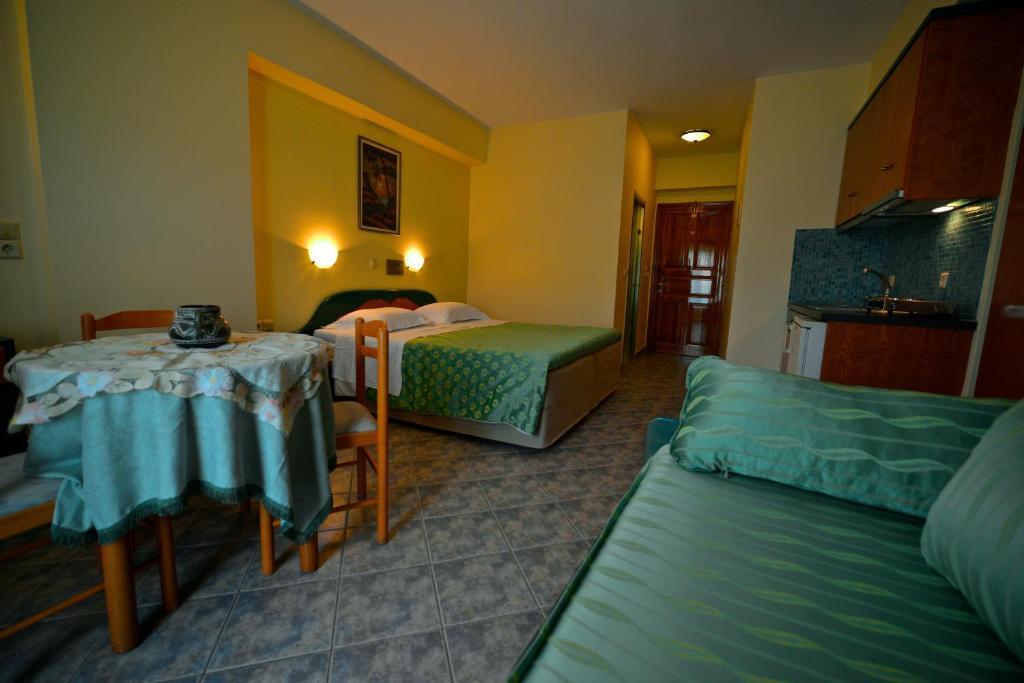 Hotel Odeon Vasiliki  Ruang foto
